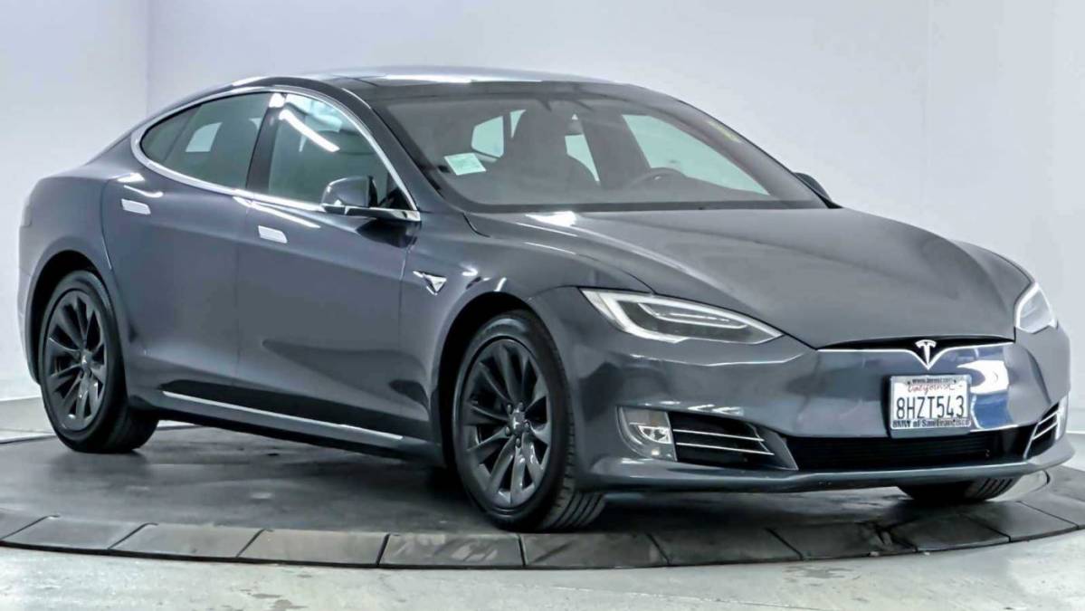 2018 Tesla Model S 5YJSA1E24JF267604