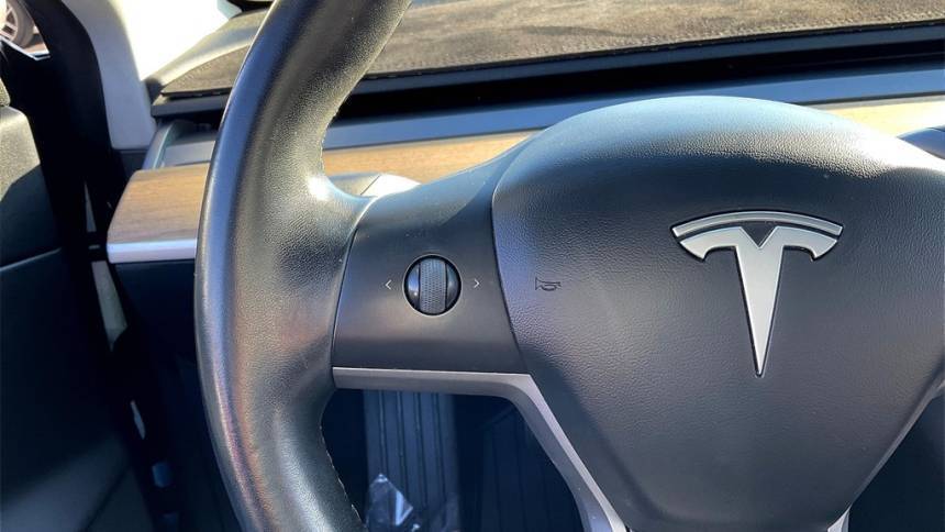 2019 Tesla Model 3 5YJ3E1EA0KF396747