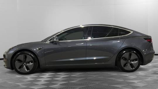 2018 Tesla Model 3 5YJ3E1EB4JF084857