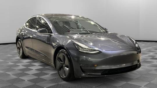 2018 Tesla Model 3 5YJ3E1EB4JF084857