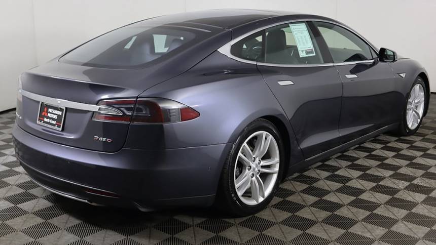 2015 Tesla Model S 5YJSA1H23FFP78353