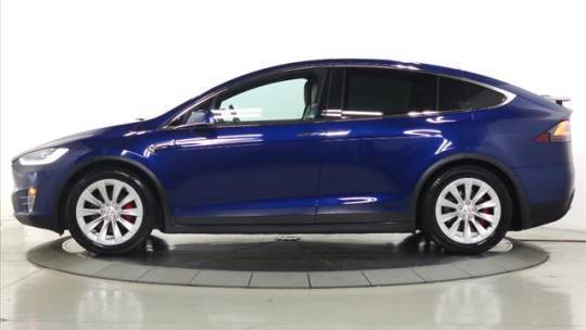 2016 Tesla Model X 5YJXCBE44GF028215