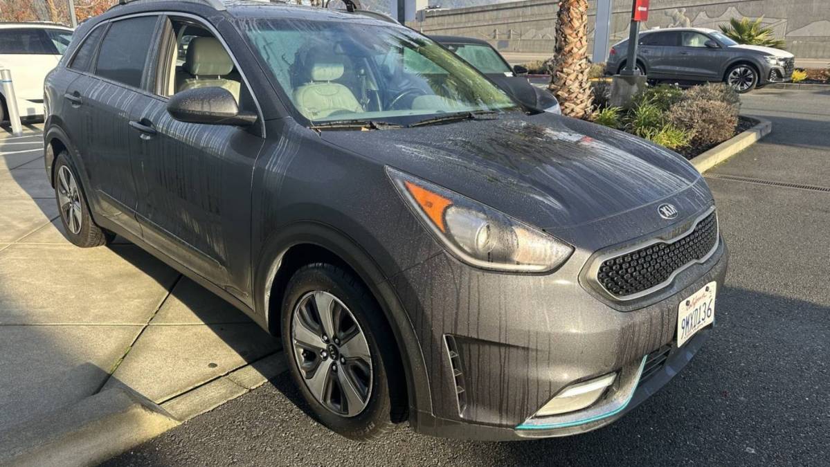 2018 Kia Niro KNDCM3LD1J5180367