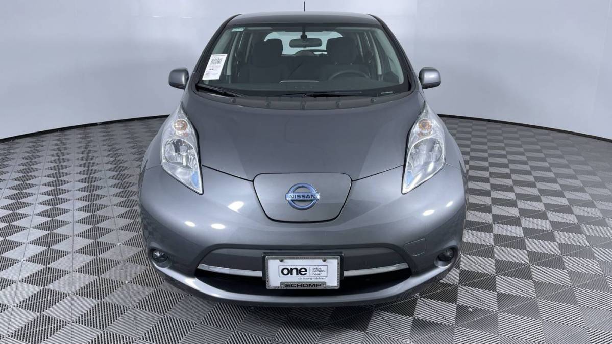 2017 Nissan LEAF 1N4BZ0CP5HC302357