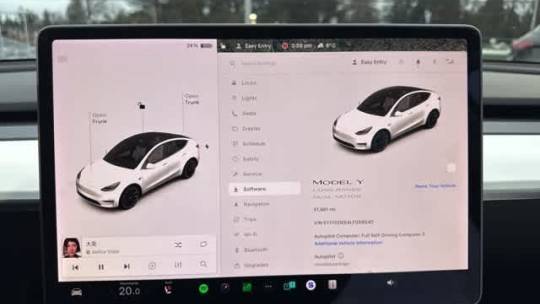 2020 Tesla Model Y 5YJYGDEE4LF056040