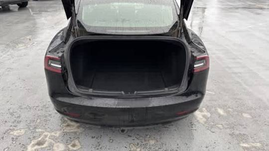 2019 Tesla Model 3 5YJ3E1EB3KF384603