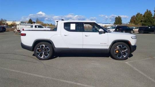 2023 Rivian R1T 7FCTGAAA9PN024066