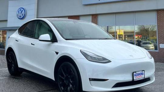 2021 Tesla Model Y 5YJYGDEE9MF203194