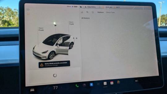 2020 Tesla Model Y 5YJYGDEE6LF023962