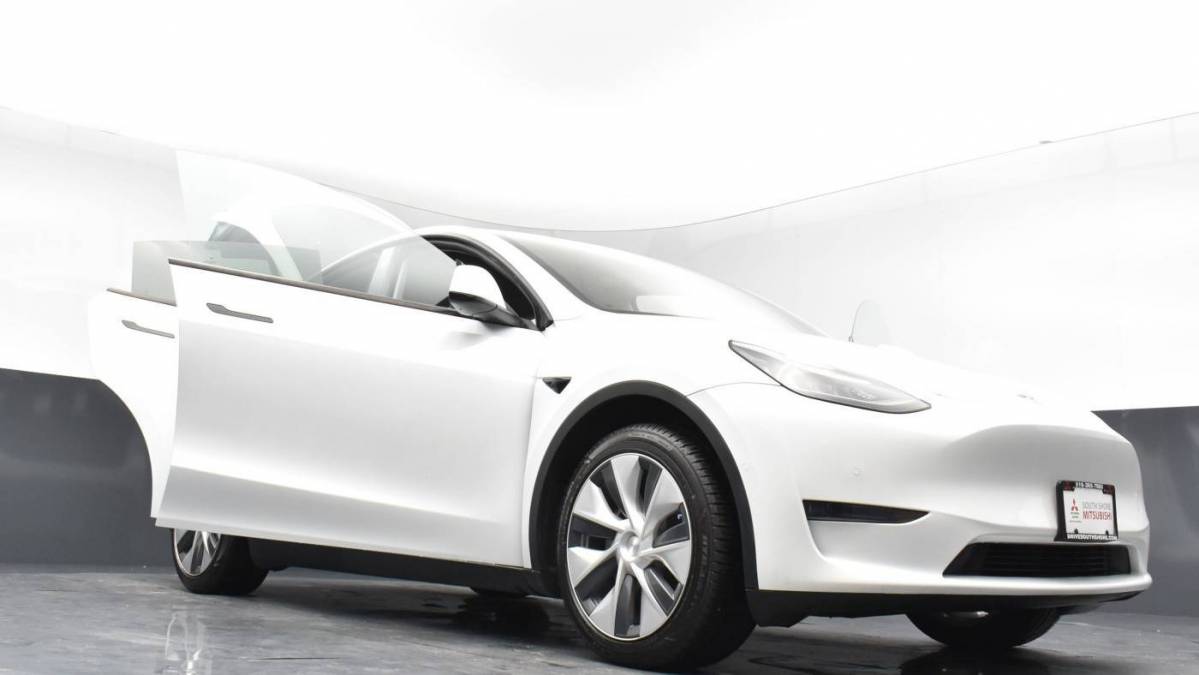 2020 Tesla Model Y 5YJYGDEE7LF012436