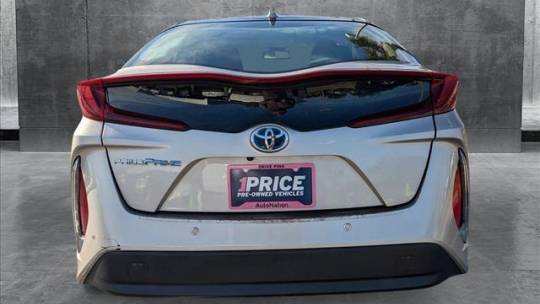 2018 Toyota Prius Prime JTDKARFP1J3072372