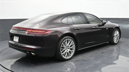 2020 Porsche Panamera WP0AE2A74LL130525