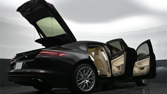 2020 Porsche Panamera WP0AE2A74LL130525