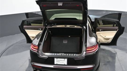 2020 Porsche Panamera WP0AE2A74LL130525