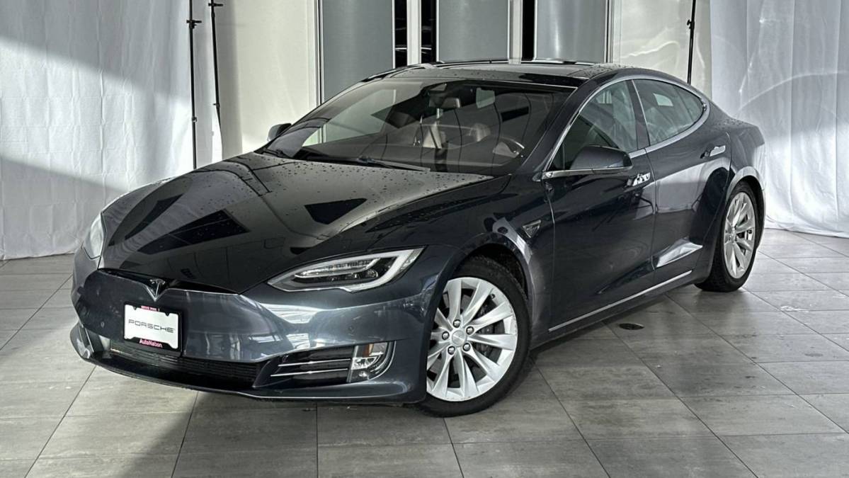 2016 Tesla Model S 5YJSA1E22GF149625