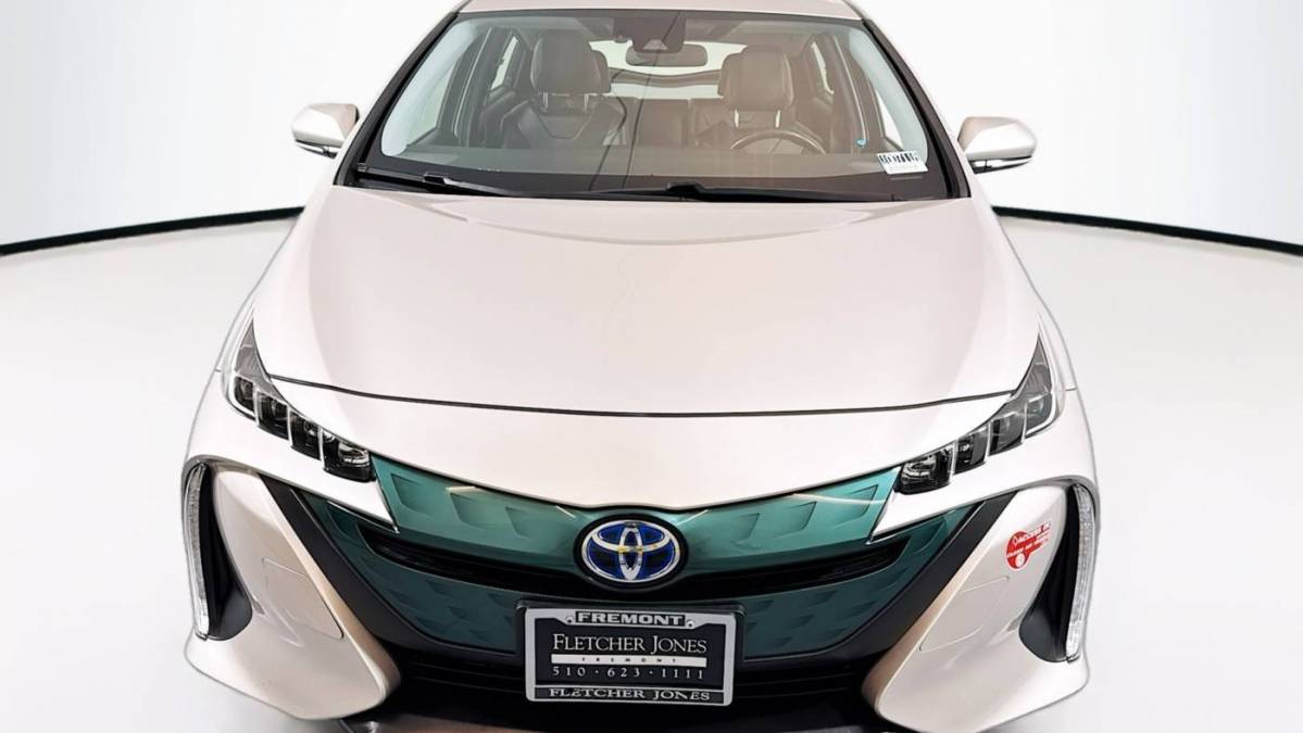 2017 Toyota Prius Prime JTDKARFP1H3001540