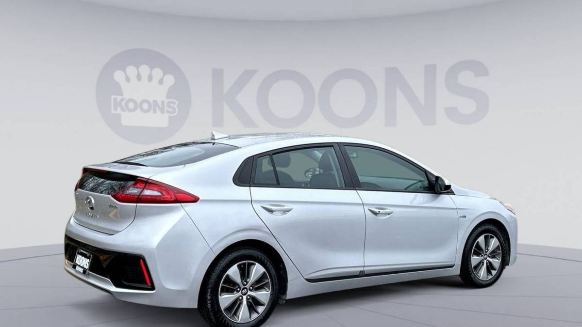 2019 Hyundai IONIQ KMHC65LD3KU157486