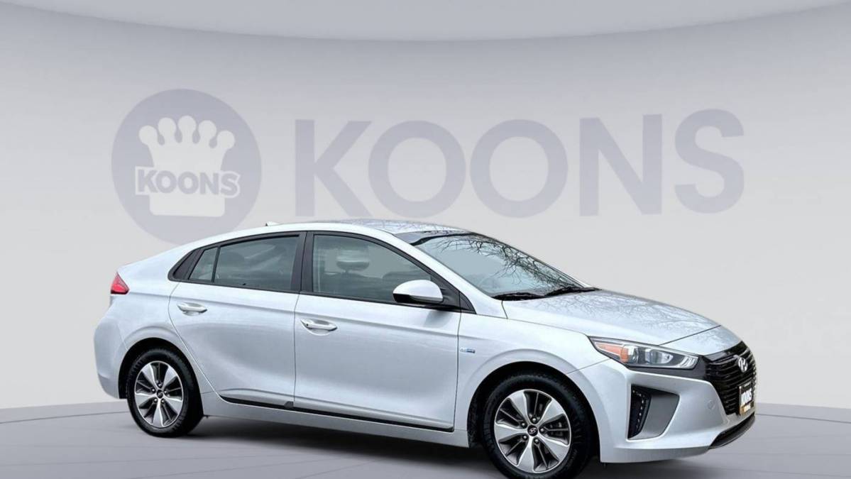 2019 Hyundai IONIQ KMHC65LD3KU157486