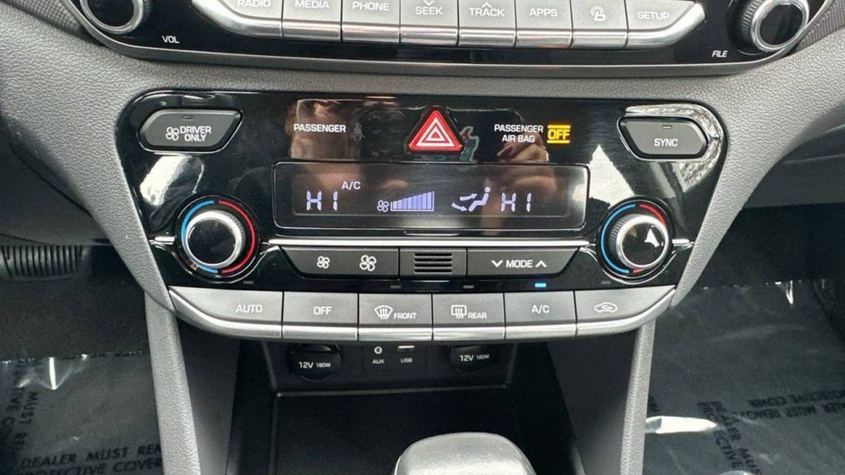 2019 Hyundai IONIQ KMHC65LD3KU157486