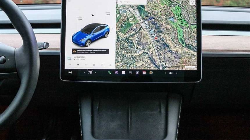 2021 Tesla Model Y 5YJYGDEE0MF253983