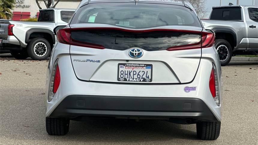 2018 Toyota Prius Prime JTDKARFP8J3089122