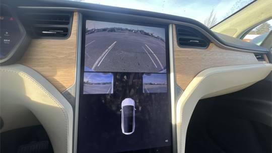 2018 Tesla Model X 5YJXCDE21JF133960