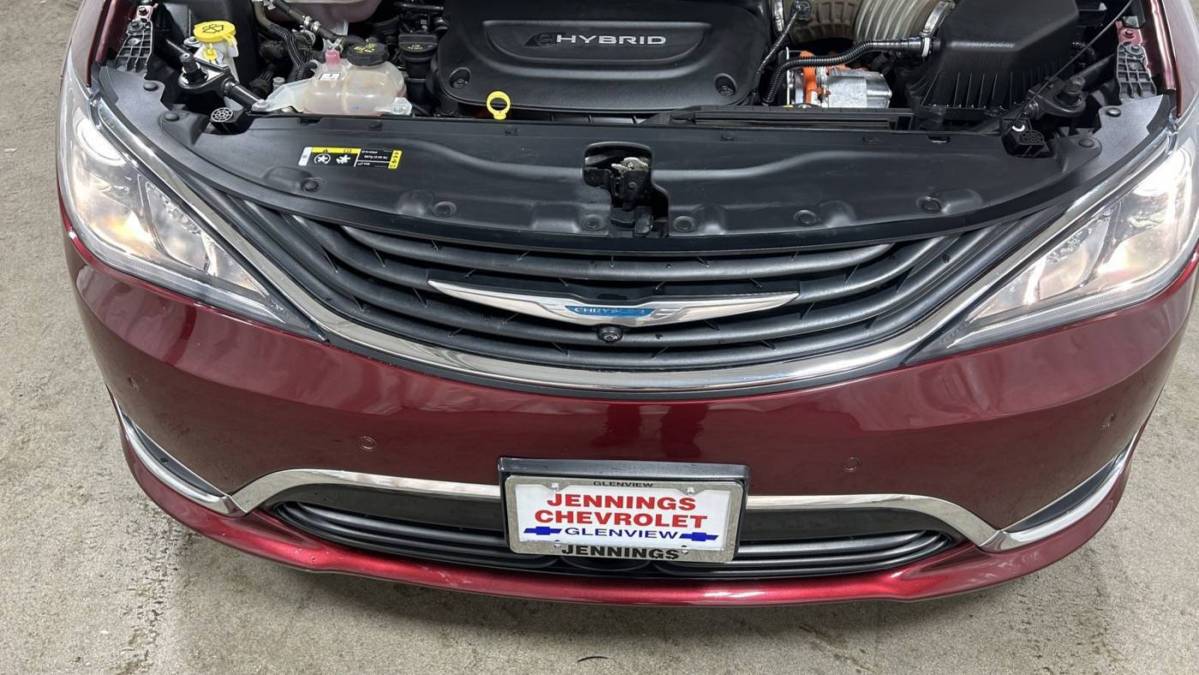 2018 Chrysler Pacifica Hybrid 2C4RC1N78JR229687