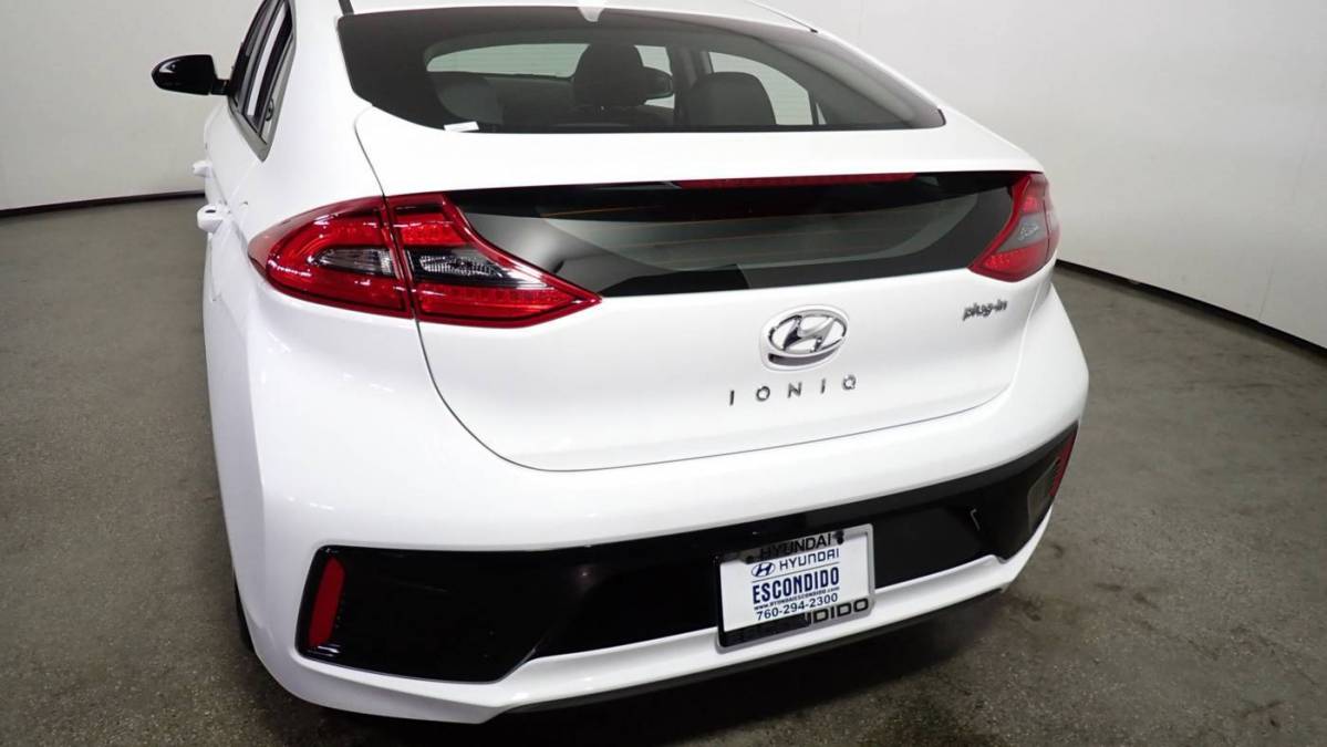 2019 Hyundai IONIQ KMHC65LD3KU164857