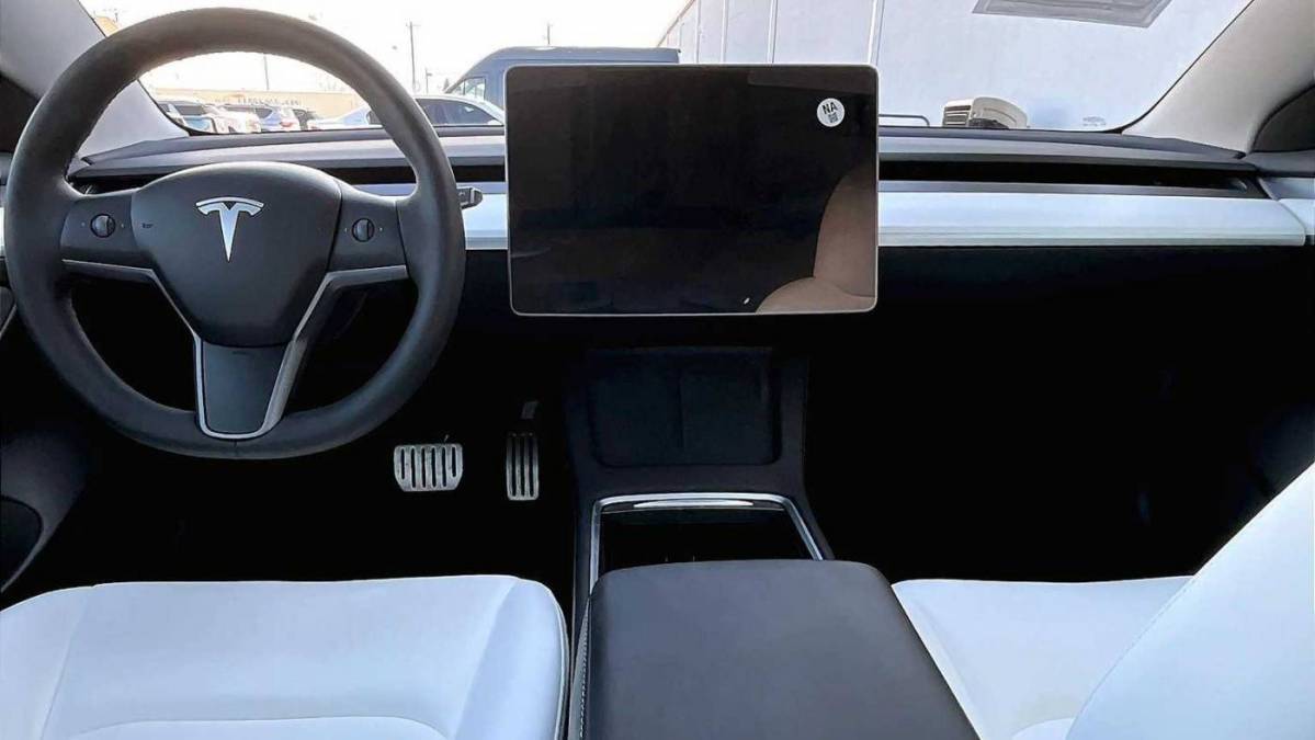 2023 Tesla Model 3 5YJ3E1EC1PF591085