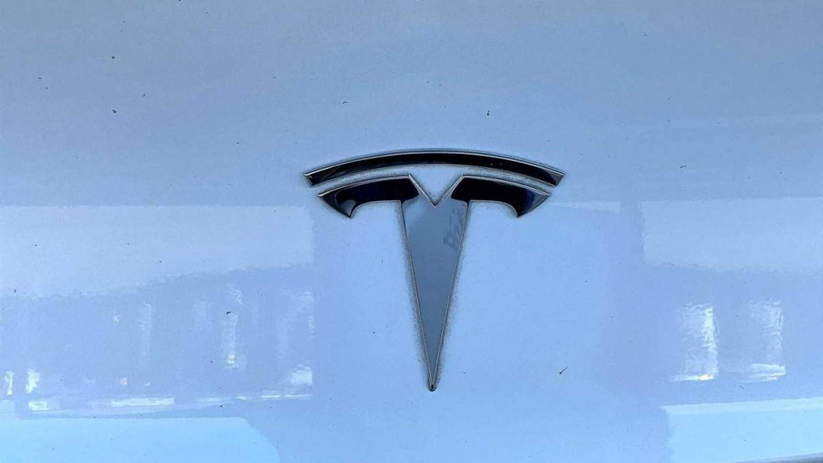 2023 Tesla Model 3 5YJ3E1EC1PF591085