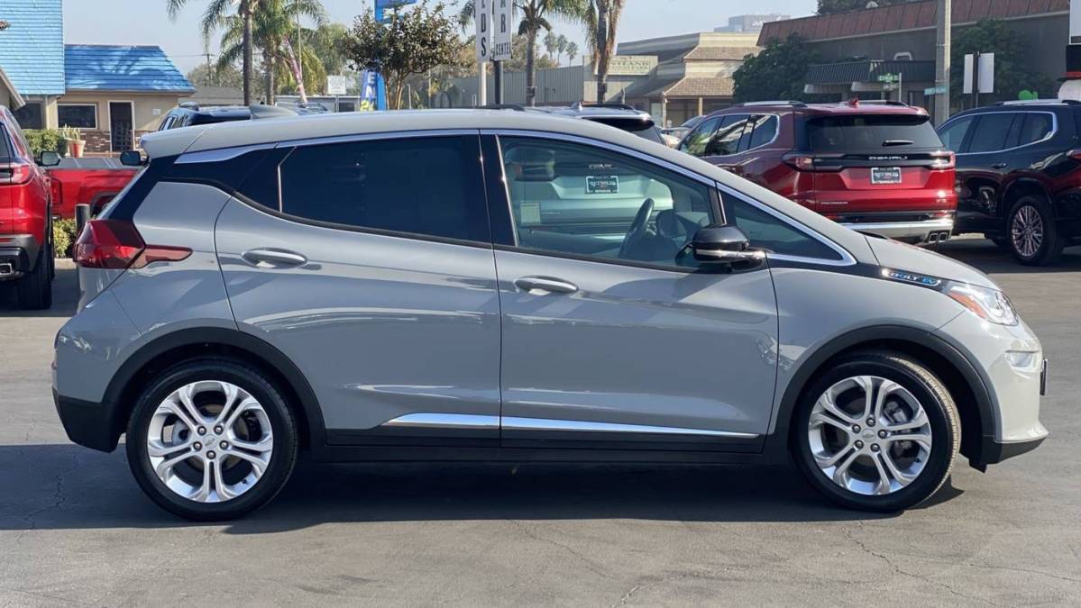 2021 Chevrolet Bolt 1G1FY6S01M4107889