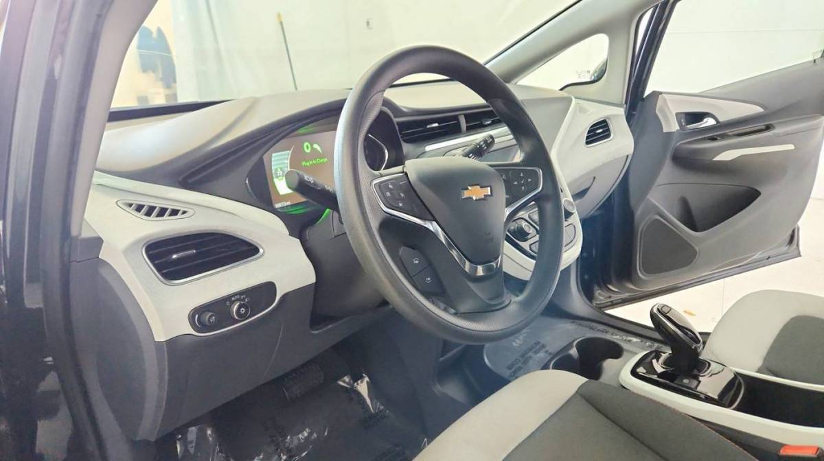 2021 Chevrolet Bolt 1G1FY6S08M4100812