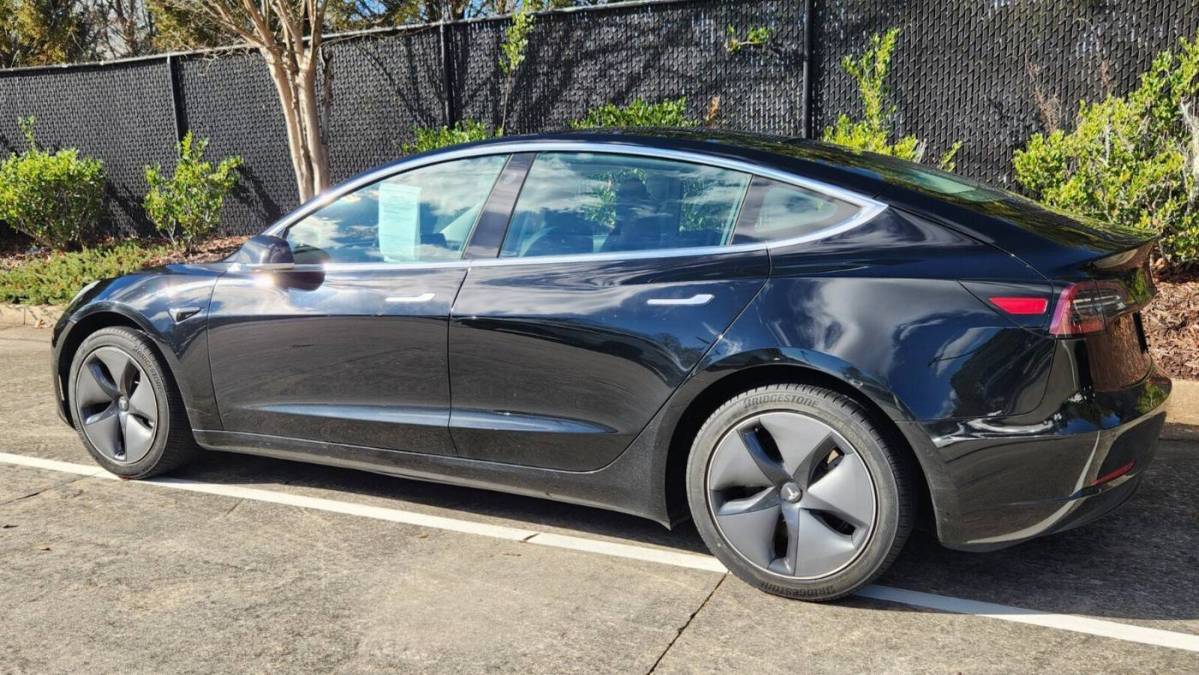 2019 Tesla Model 3 5YJ3E1EA2KF398306