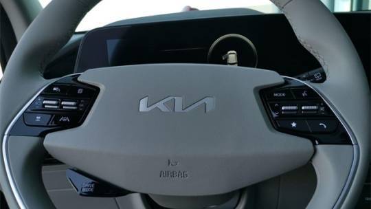 2023 Kia NIRO EV KNDCT3L10P5015136