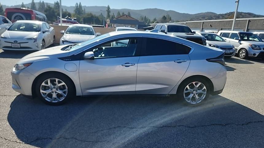 2017 Chevrolet VOLT 1G1RD6S55HU100843