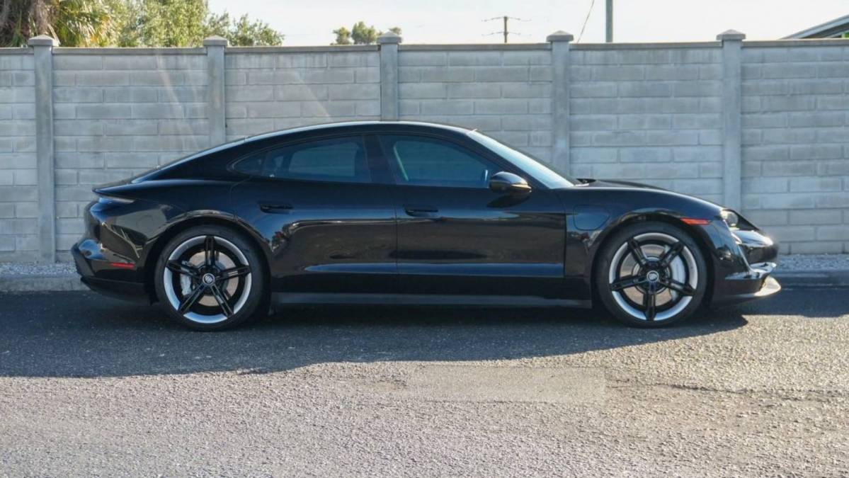 2022 Porsche Taycan WP0AA2Y12NSA10733