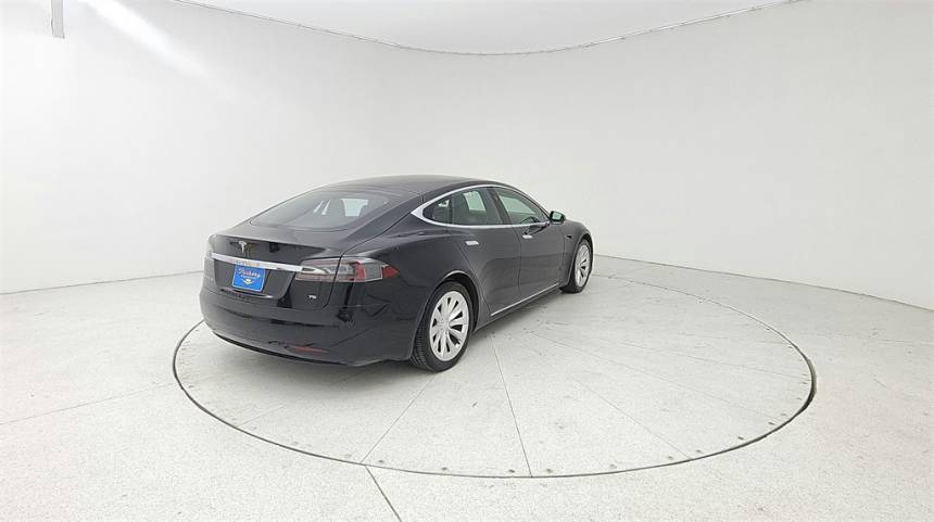 2017 Tesla Model S 5YJSA1E15HF204349