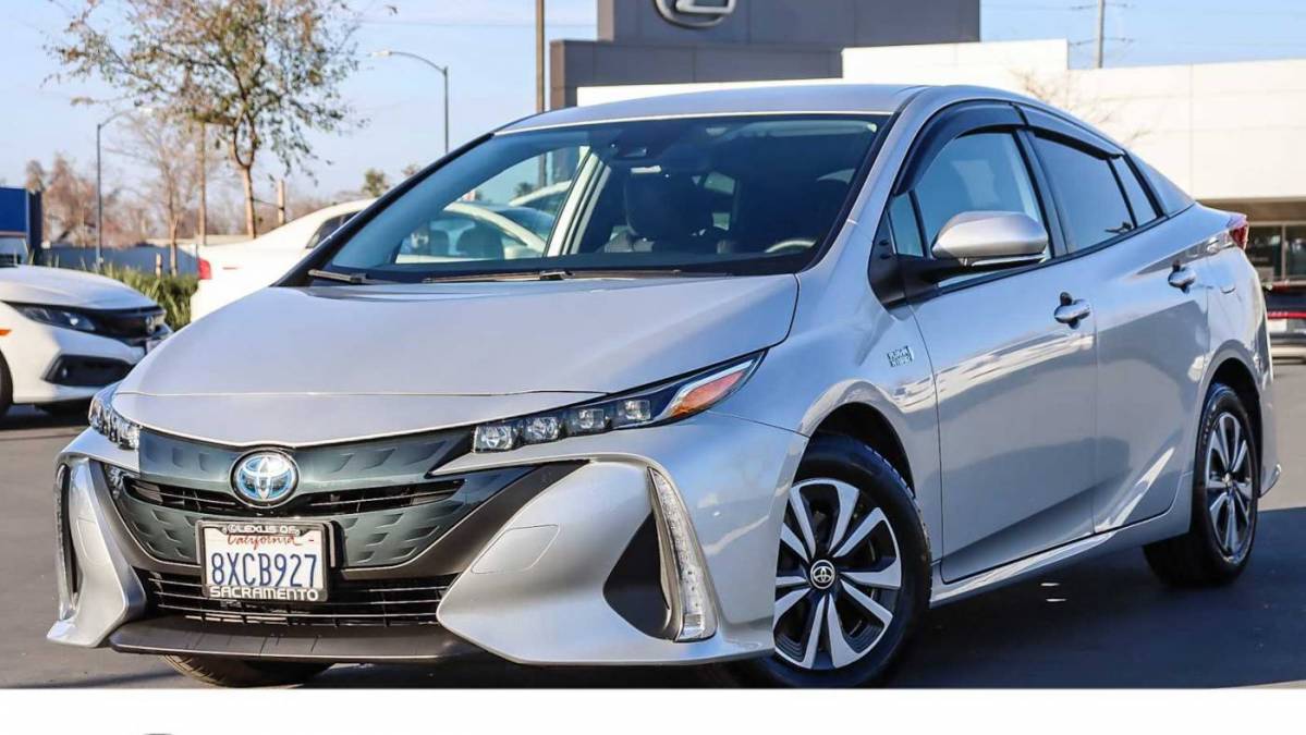 2021 Toyota Prius Prime JTDKAMFP3M3196909