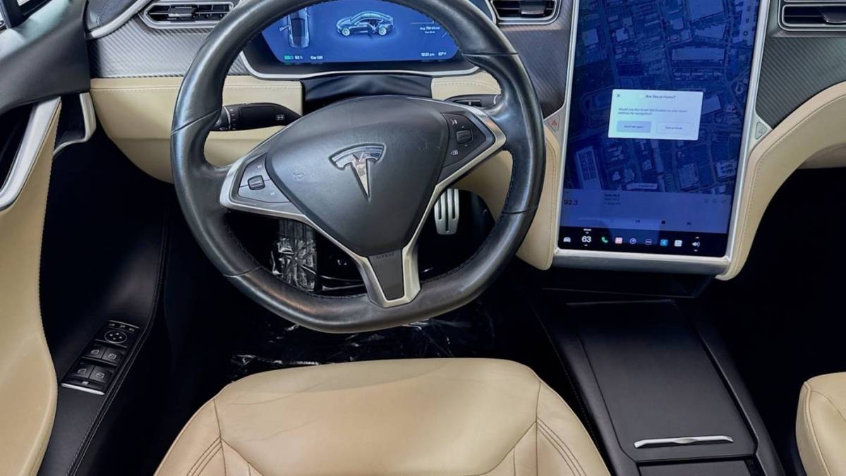 2015 Tesla Model S 5YJSA1E43FF112440