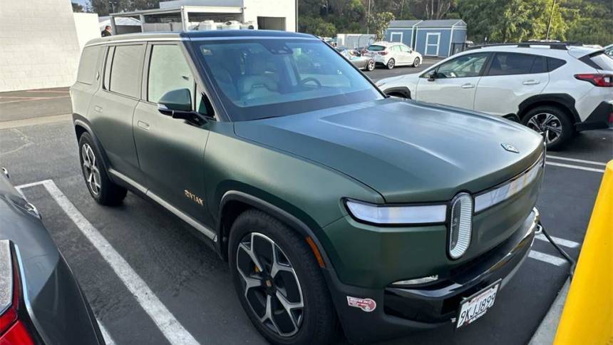 2023 Rivian R1S 7PDSGABA3PN028221