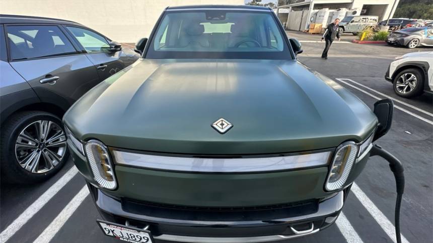 2023 Rivian R1S 7PDSGABA3PN028221