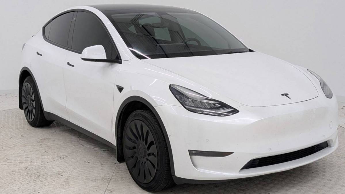 2021 Tesla Model Y 5YJYGDEE7MF200391