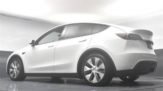 2021 Tesla Model Y 5YJYGAEE8MF142550