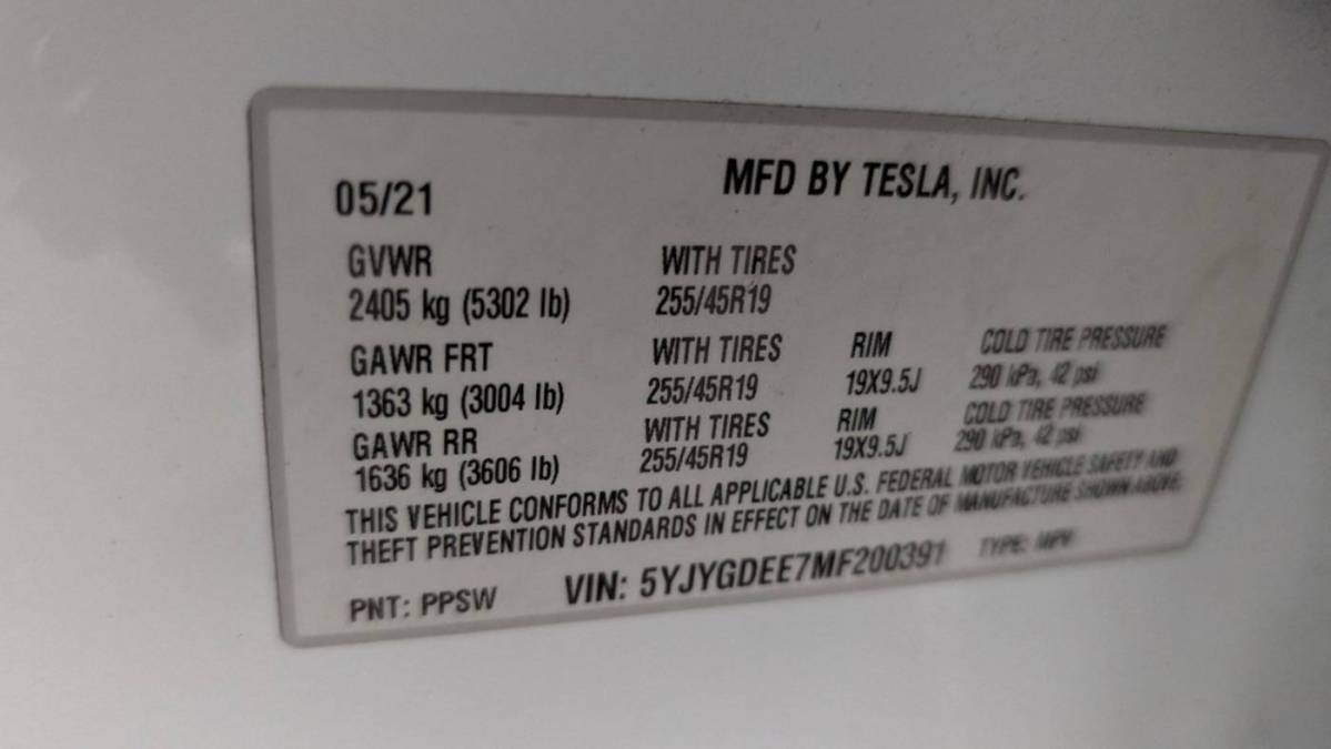 2021 Tesla Model Y 5YJYGDEE7MF200391