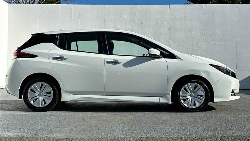 2023 Nissan LEAF 1N4AZ1BV6PC562704