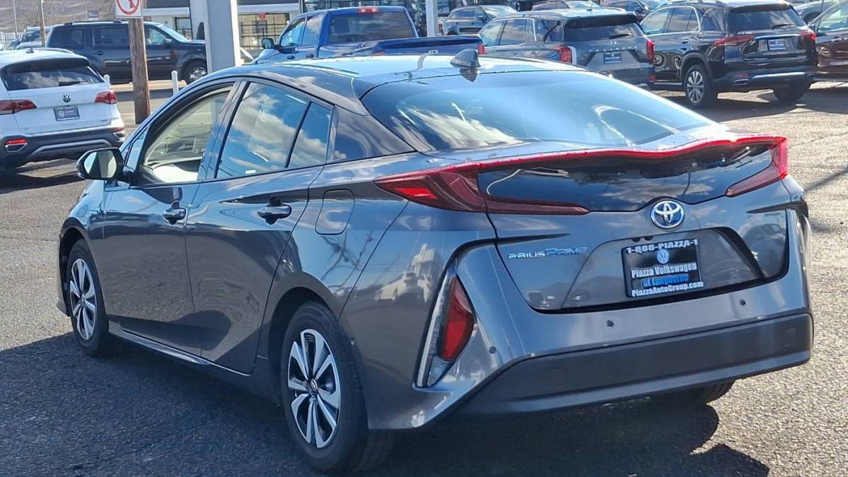 2017 Toyota Prius Prime JTDKARFP2H3043733