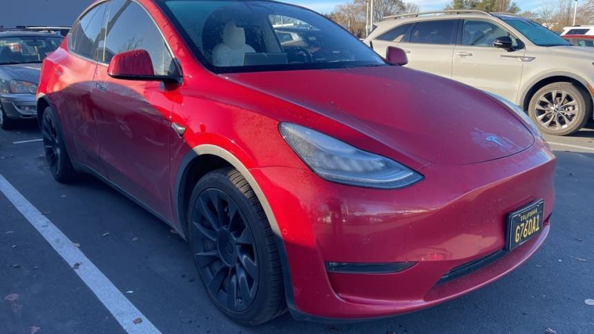 2020 Tesla Model Y 5YJYGDEE6LF025811