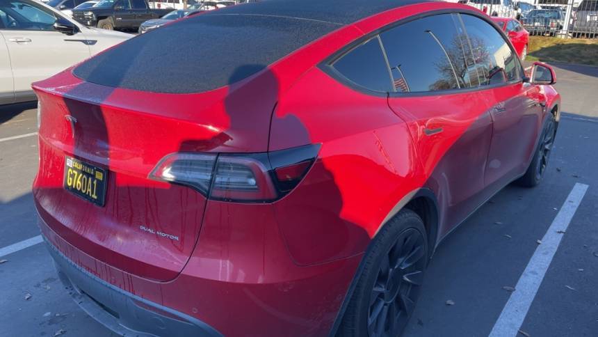 2020 Tesla Model Y 5YJYGDEE6LF025811