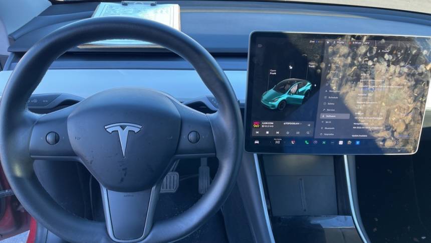 2020 Tesla Model Y 5YJYGDEE6LF025811