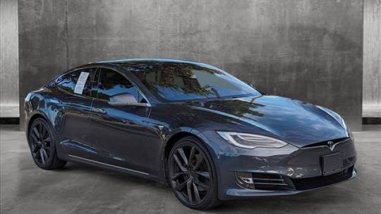 2017 Tesla Model S 5YJSA1E20HF218734